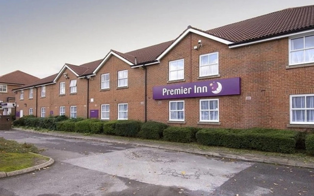 Premier Inn Warrington (A49, M62 J9)