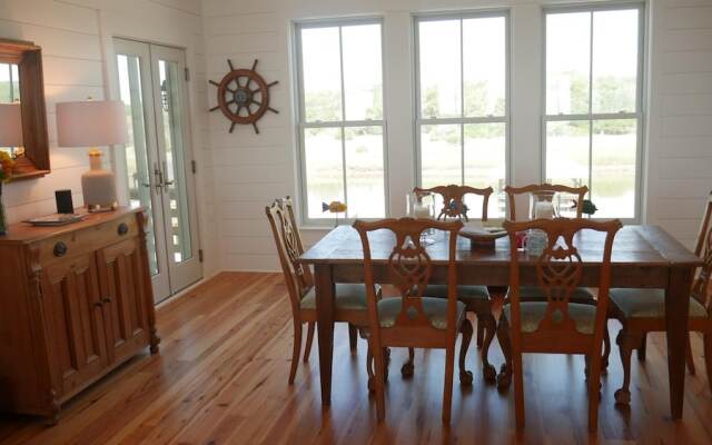 Shankri-la - 3 Br Home