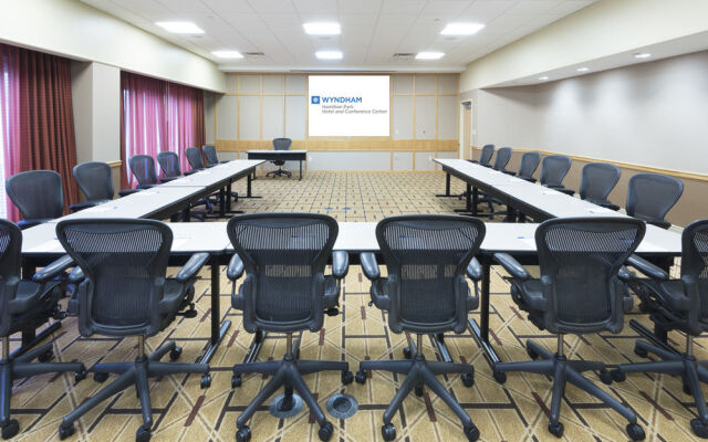 Wyndham Hamilton Park Hotel and Conference Center