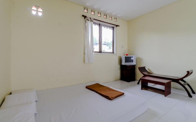 Hotel Kayu Manis by ZUZU