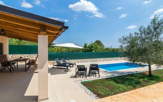 Jozefina Comfortable Holiday Residence