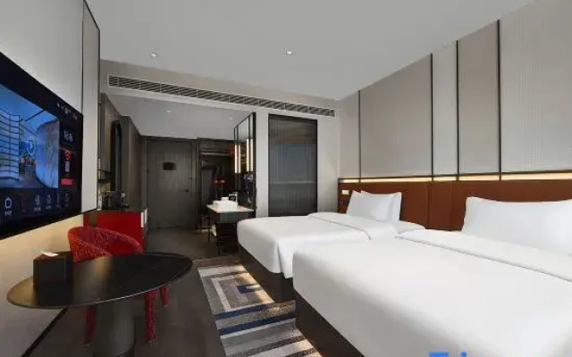 Radisson RED Urumqi International Convention and Exhibition Center