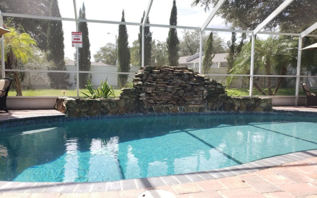 Villa at Pleasant Lake