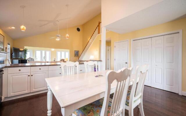 Sound Bite by Oak Island Accommodations