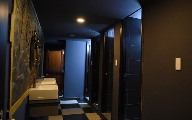 Central Station Bar & Bed - Hostel