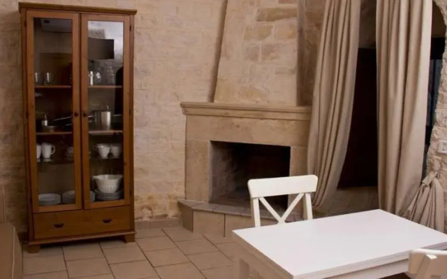 Trulli Pietra Preziosa