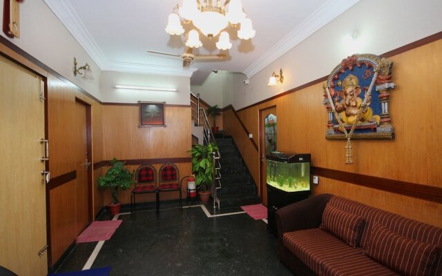 Hotel Shree Comforts by OYO Rooms