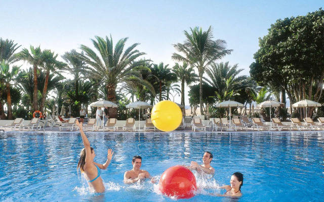 Hotel Riu Oliva Beach Resort - All Inclusive