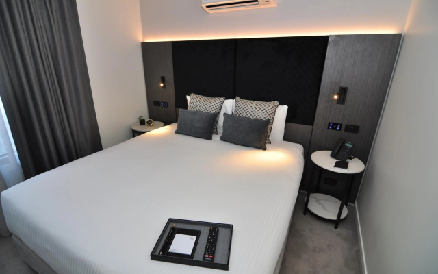 Deco Hotel – Guest Rooms – Tuggeranong