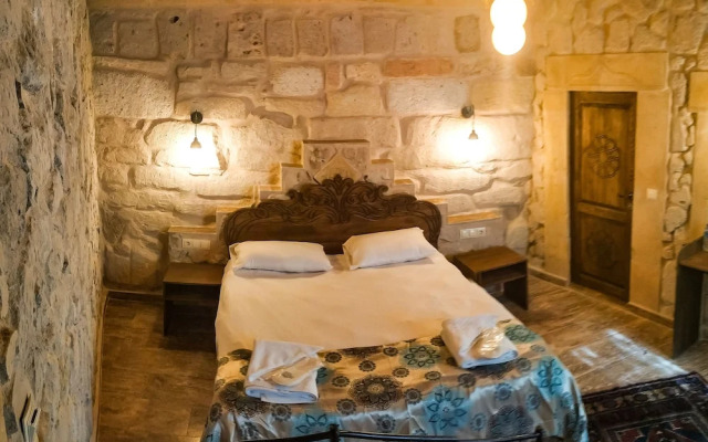 Dream Cave Hotel & Hostel