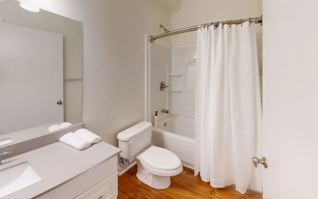 The Lofts at 107