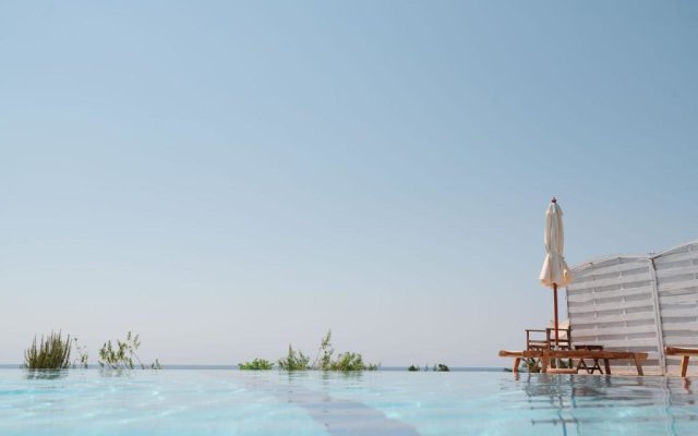 Samothraki Beach Apartments & Suites Hotel