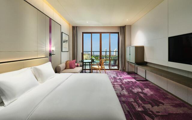 Crowne Plaza Wuxi Lake View