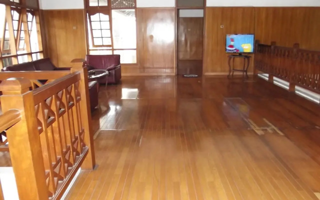 Rumah Utama
