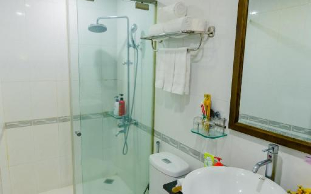 A25 Hotel - Tran Quy Cap