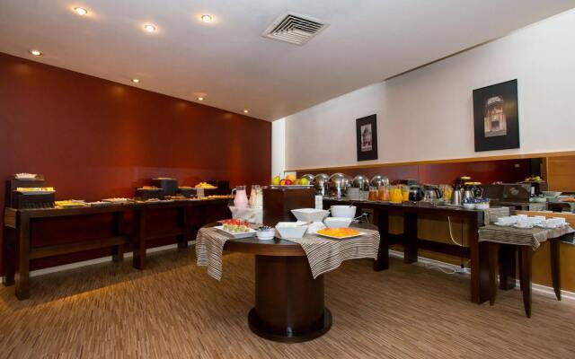 TRYP Montevideo Hotel