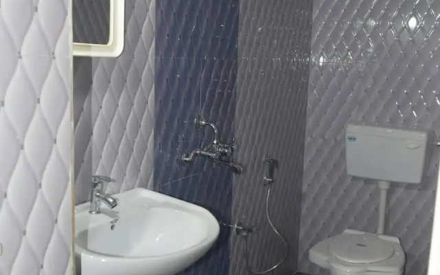 Subhash Guest House