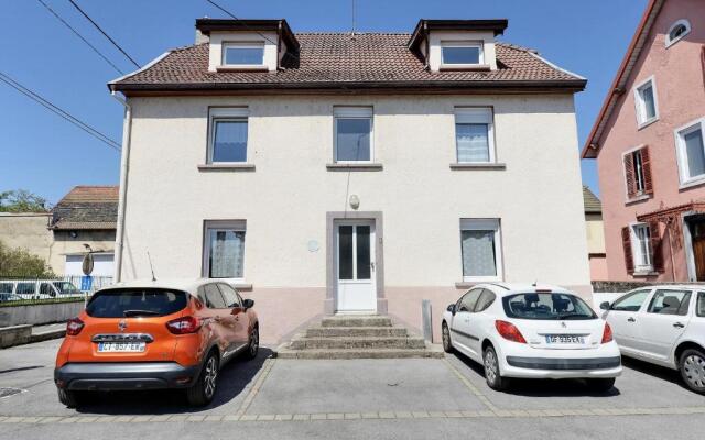 Appartement 2 pièces pleins de charmes (Géorgie)