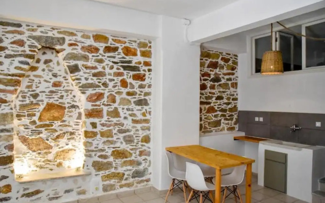 Axilleion Guest House