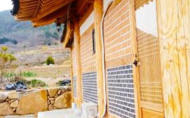 Suncheon Myeongga Hanok Pension