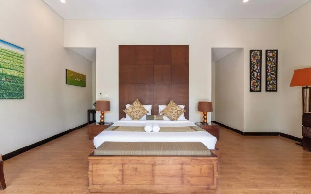 Senang Villa by Betterplace