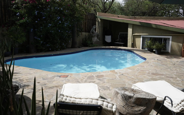 ALLURING SELF CATERING 2 BEDROOM VILLA at BOKMAKIERIE VILLAS