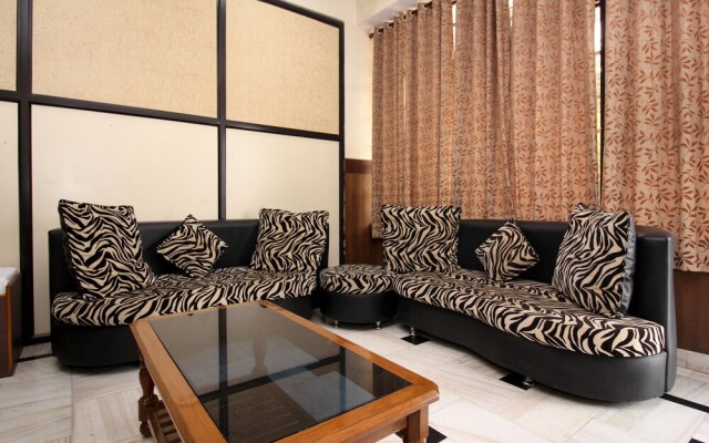 OYO Home 18384 Fabulous Stay