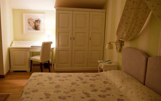 Poggio Radicati - Hotel