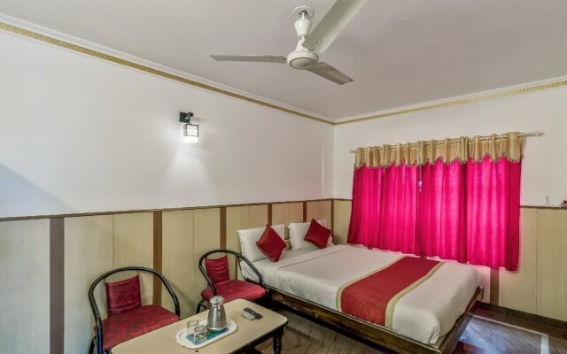 Hotel Shivaal`s Residency