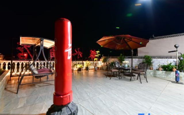 Silver Water Hotel