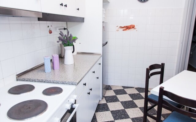 Beautiful Apartment in  Piraeus