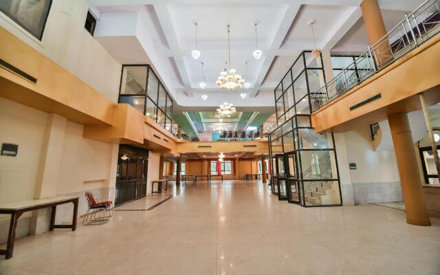 OYO 46081 Hotel Parinay Inn