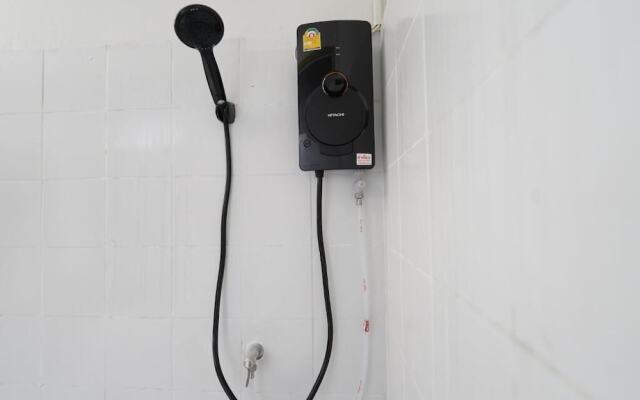 RoomQuest Hotel Pratunam