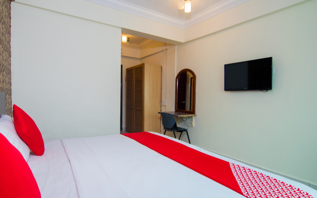 OYO 528 Sea Princess Hotel