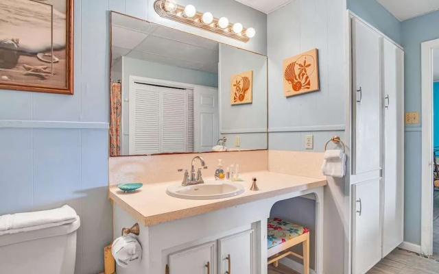 Paradise Retreat by Silver Sands Vacation Rentals
