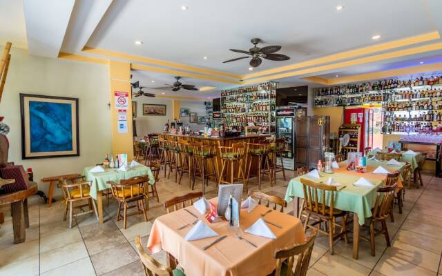 Villas Playa Hermosa Beach Hotel