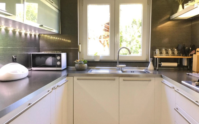 Holiday House Lilija