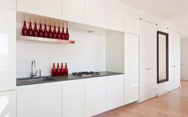Churchill Residence Suites