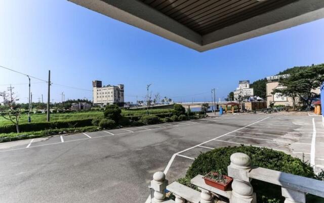 Hajodae Beachhouse Pension