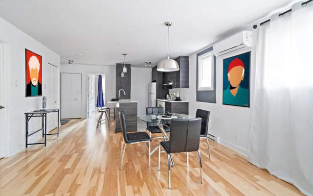 Brand New Contemporary 2-bedroom Apartment