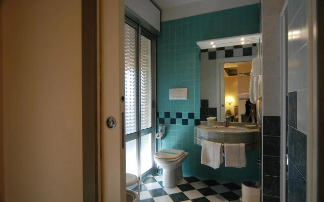 Hotel Montecarlo