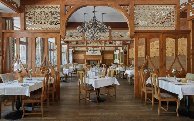 ARIES Hotel & SPA