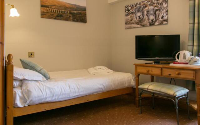 Marton Arms Hotel