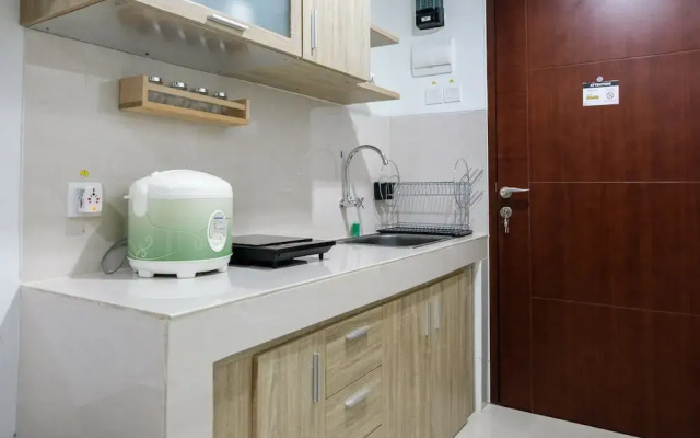 Elegant Studio Apartment at Springwood Residence