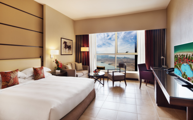 Khalidiya Palace Rayhaan by Rotana Hotel