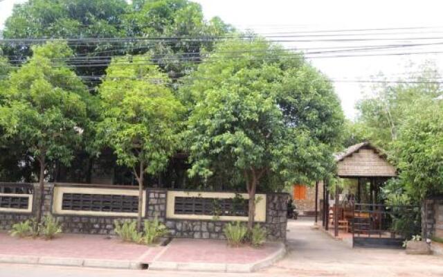 Rainbow Bridge Guesthouse