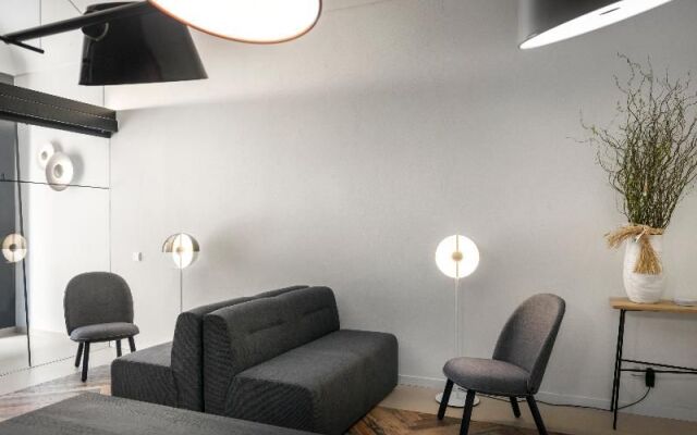 Alta House Suites