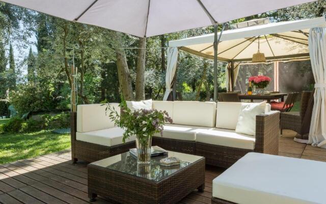 Villa in Private Estate,shared Pool,parking,3km to Ponte Vecchio