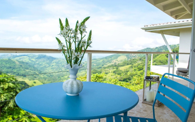 The Retreat at Altos del Monte