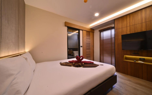 Sureena Hotel